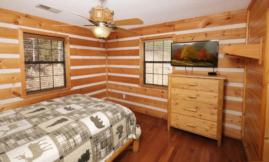 Vila Smoky View With A Twist Pigeon Forge Exteriér fotografie