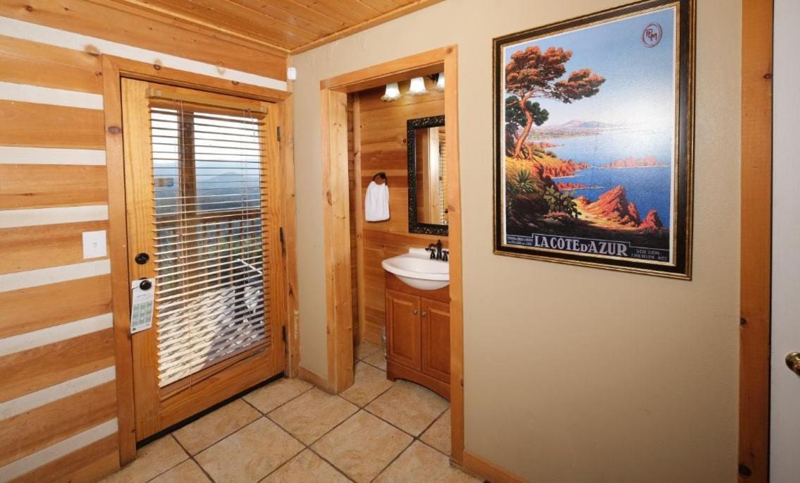 Vila Smoky View With A Twist Pigeon Forge Exteriér fotografie