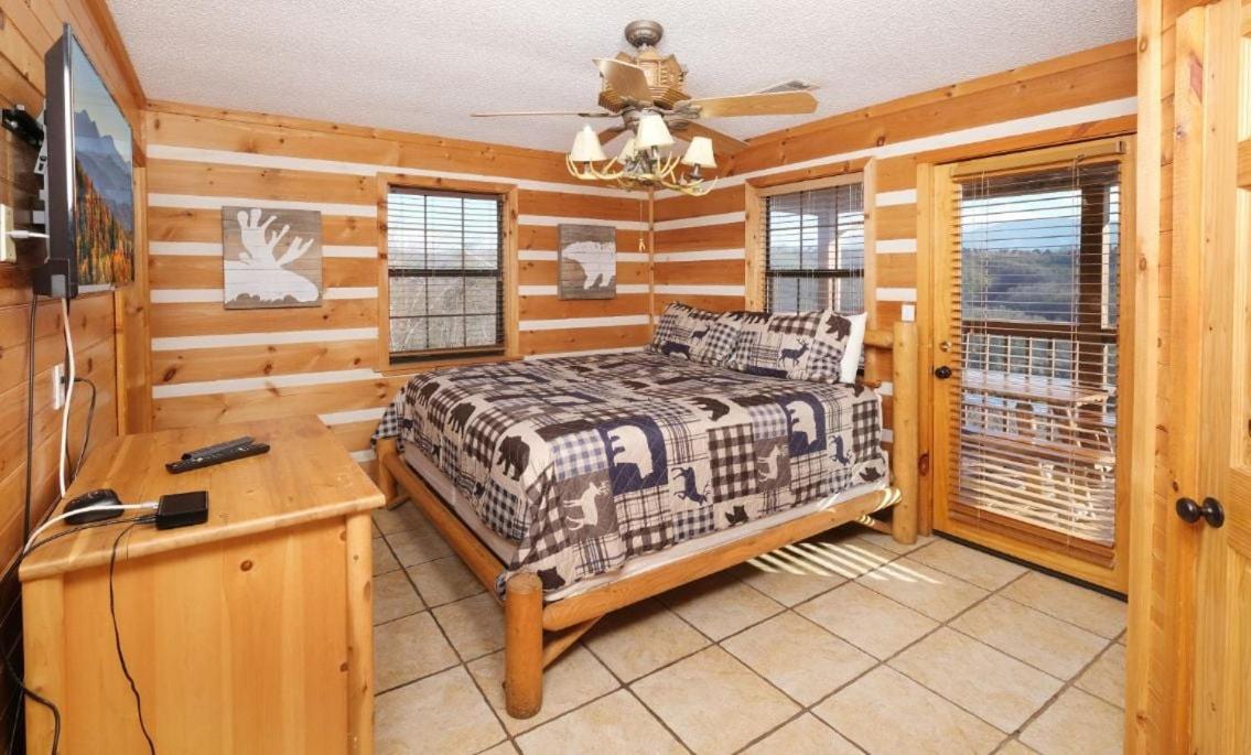 Vila Smoky View With A Twist Pigeon Forge Exteriér fotografie