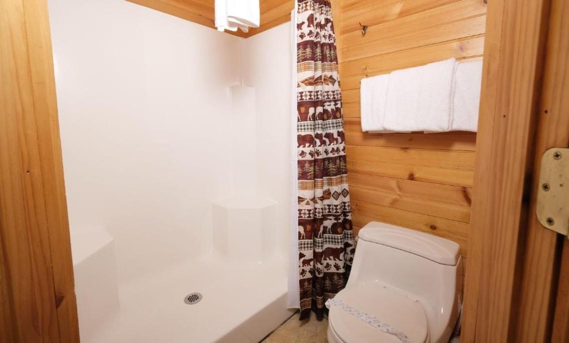 Vila Smoky View With A Twist Pigeon Forge Exteriér fotografie