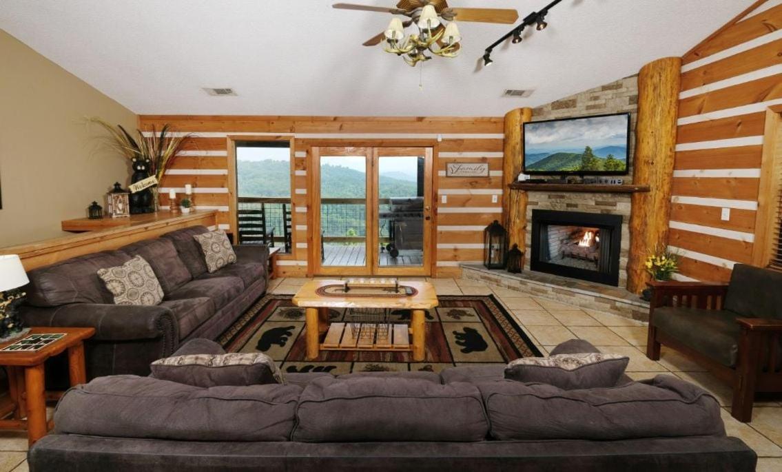 Vila Smoky View With A Twist Pigeon Forge Exteriér fotografie