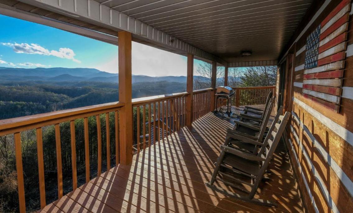 Vila Smoky View With A Twist Pigeon Forge Exteriér fotografie