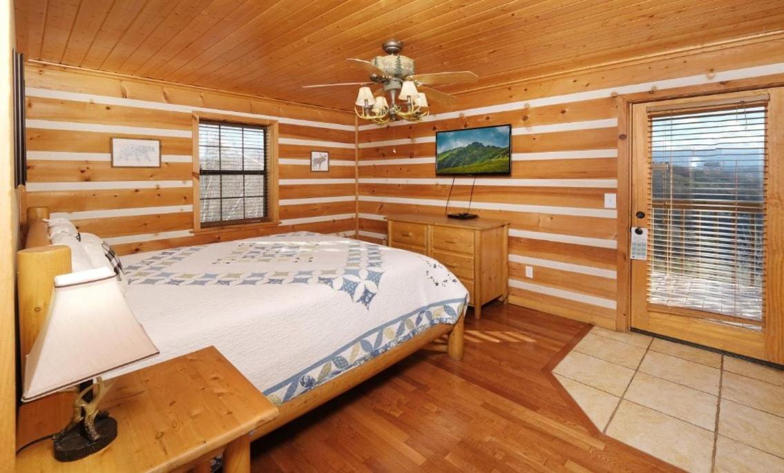 Vila Smoky View With A Twist Pigeon Forge Exteriér fotografie