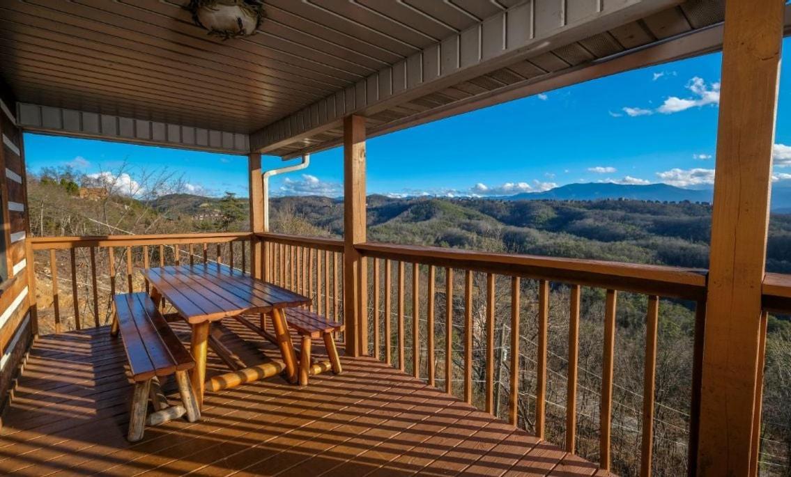 Vila Smoky View With A Twist Pigeon Forge Exteriér fotografie